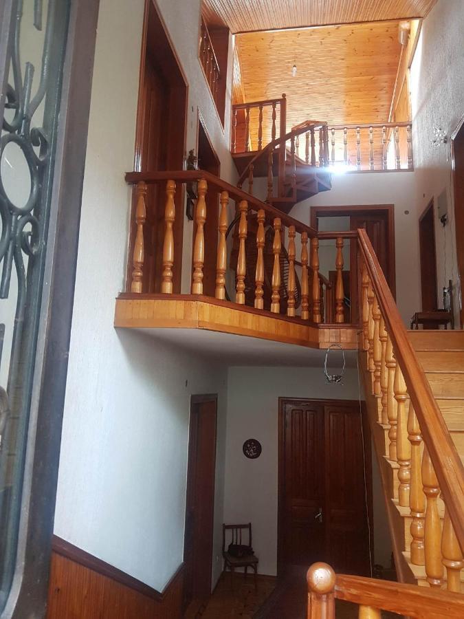 Hotel Shaumiani Kutaisi Esterno foto