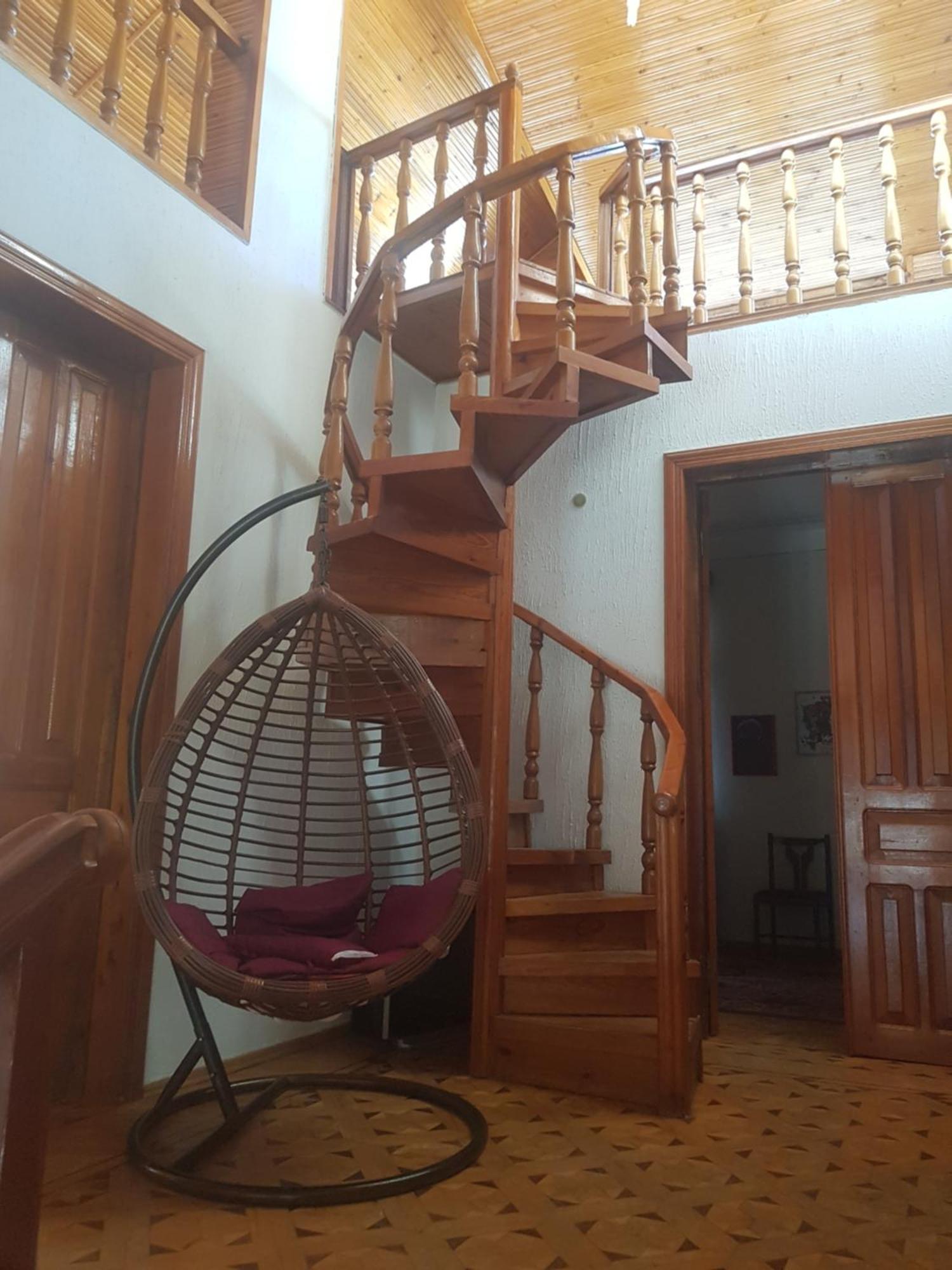 Hotel Shaumiani Kutaisi Esterno foto