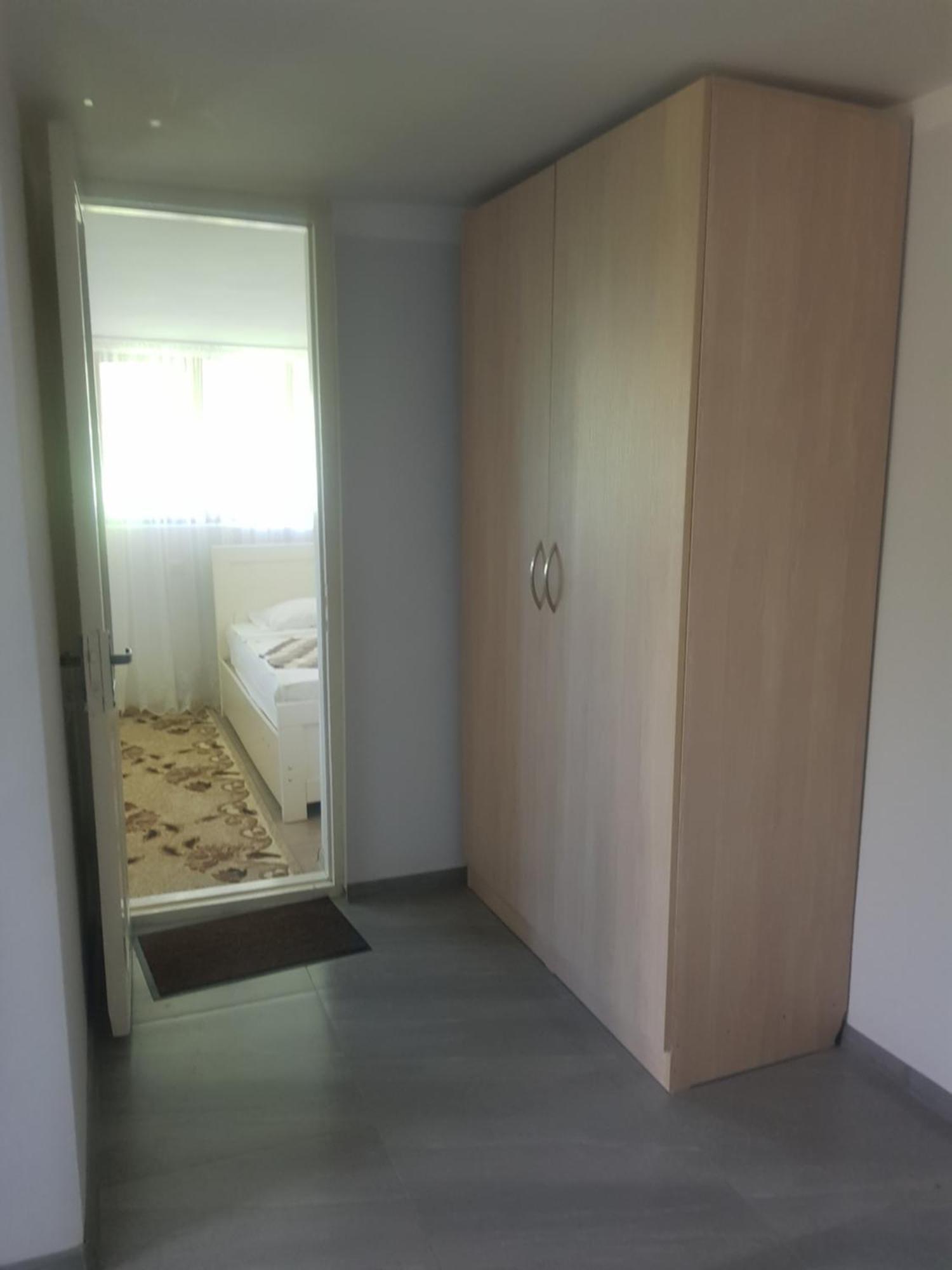 Hotel Shaumiani Kutaisi Esterno foto